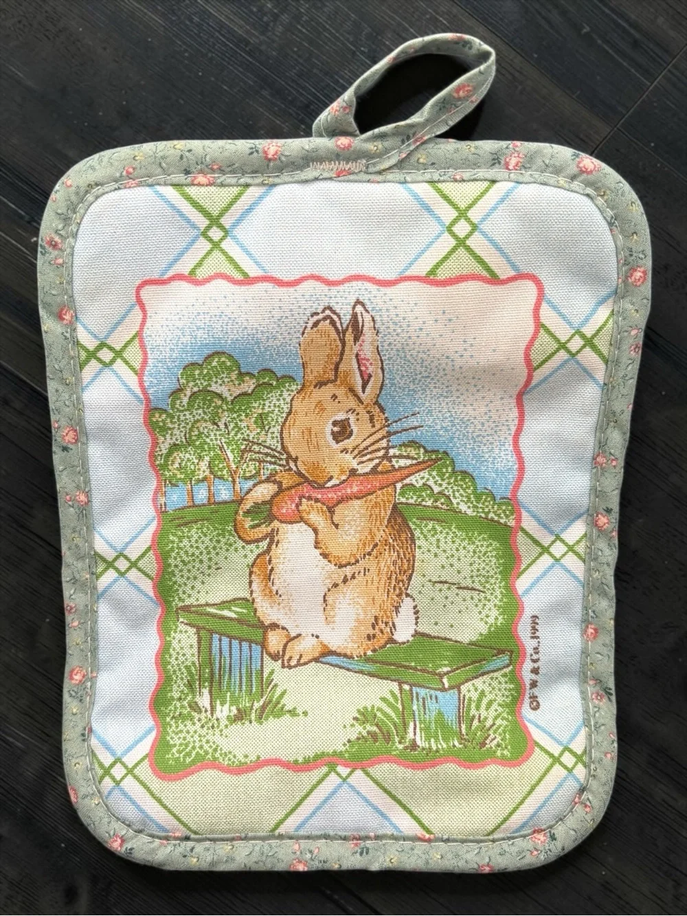 Vintage 1999 Beatrix Potter Peter Rabbit Cotton Potholder F. W. & Co. NWOT
